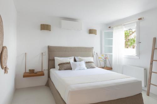 Amalgam Homes Paros - image 13