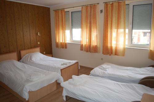 Hotel Vitosha - main image