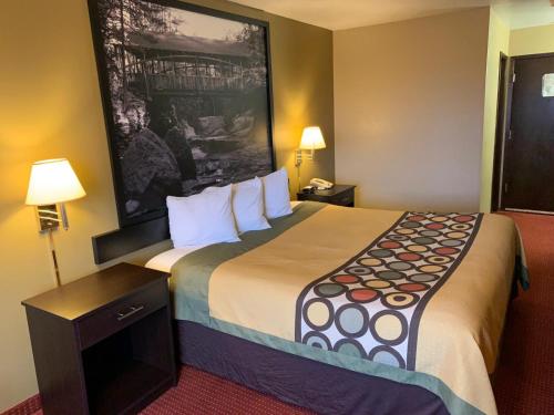 Super 8 by Wyndham Eau Claire WI