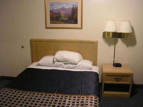 Mecca Motel – Colorado Springs, CO