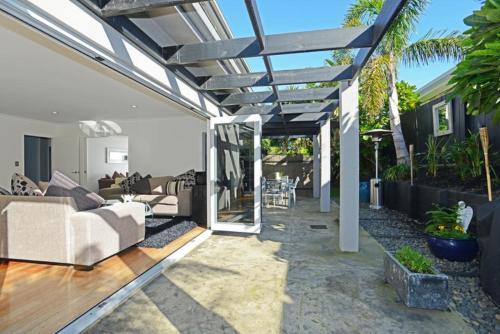 Stay Auckland in ألباني