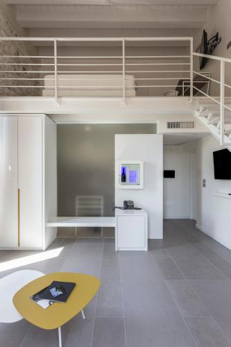 Caportigia Boutique Hotel - image 2