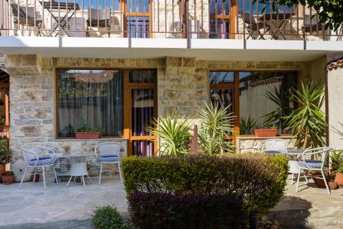 Kirios Hotel - main image