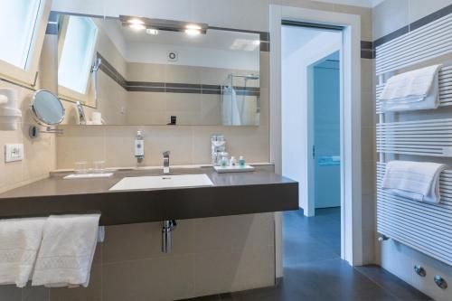 Hotel Vega - image 4