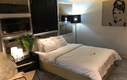 Hotel Yaja Wangsimni Ideally located in the Dongdaemun area, Hotel Yaja Wangsimni promises a relaxing and wonderful visit. The property has everything you need for a comfortable stay. Take advantage of the propertys free