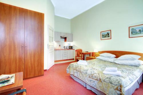 P&J Apartments Floriańska - image 14