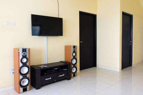 Double E Villa, Batu (photo 9)