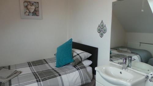 Oakcliffe Hotel - image 4