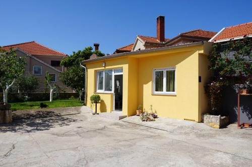  Apartman CRO Garden in Zadar