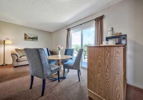 Walker River Lodge