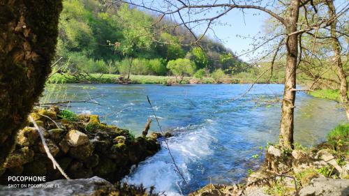 SMARAGD RIVER near Rastoke & Plitvice Lakes