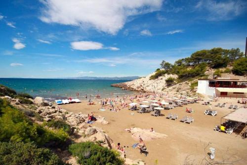 ADAM's FLAT CORAZON DE SALOU