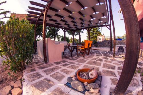Vagia Beach Apartments - image 8