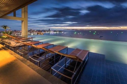 Centric Sea Pattaya Pools Sea View 1BR Centric Sea Pattaya Pools Sea View 1BR