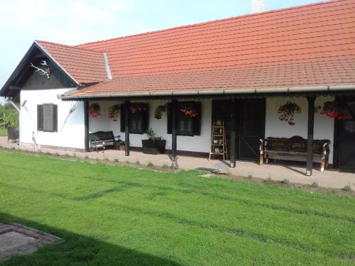  Szívünk Csücske Vendégház in 3386 Sarud