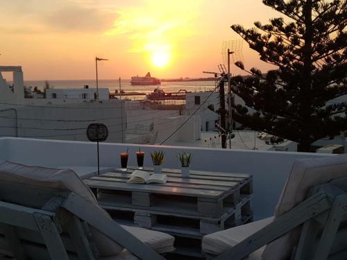  Great Sea-view 2BD Apartment @ Paros in Parikia