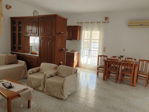  Great Sea-view 2BD Apartment @ Paros in Parikia