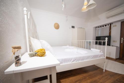 Tas Mori Butik Otel Hotel Bodrum Deals Photos Reviews