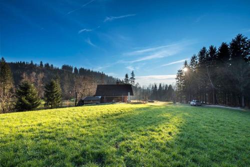 Little dream house in a perfect spot