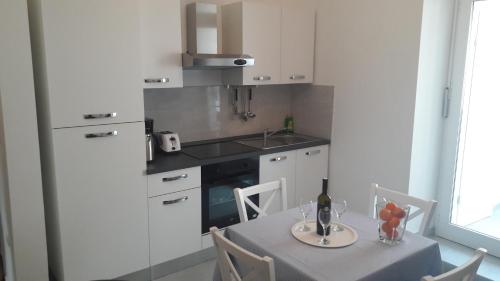  Apartment Center Ronjgova in Pula