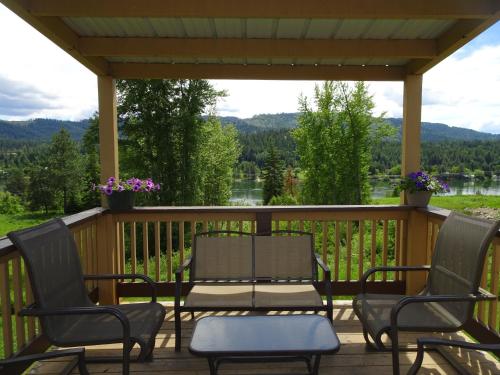 Eagle's Nest Motel - image 6