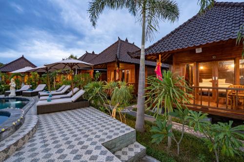 Karang Mas Villa Lembongan by ABM - Tap to explore photos