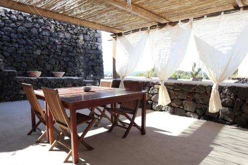Etherea - I Dammusini di Pantelleria, Pantelleria (foto 5)