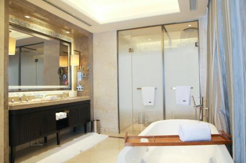 2 twin beds