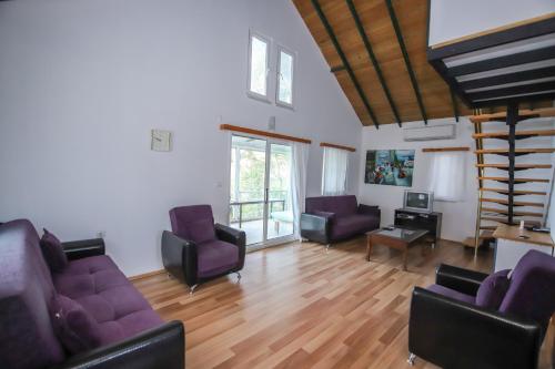  Uslu Home two bedrooms villa for Weekly rentals in Marmaris