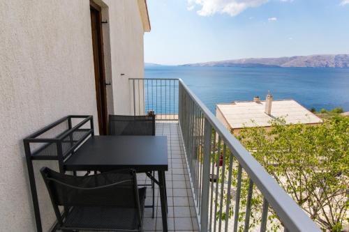  PaskoHaus Studio Apartment, Unterkunft in Senj