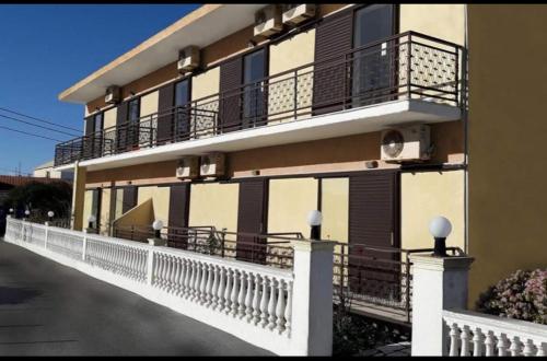  Ninos Apartments, Agios Georgios bei Moraḯtika