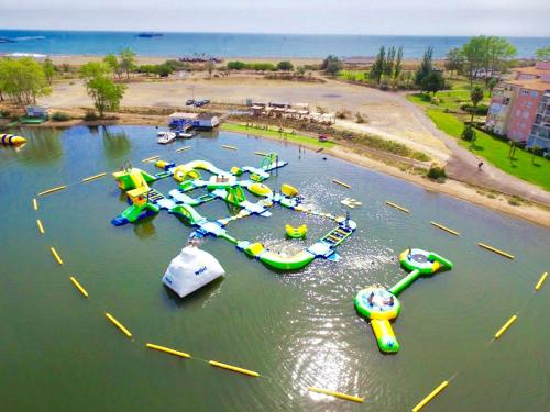 Appart 6 pers vue mer-piscine-parking-clim-wifi in Agde