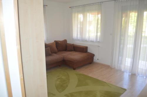 Telepes Apartman - image 8