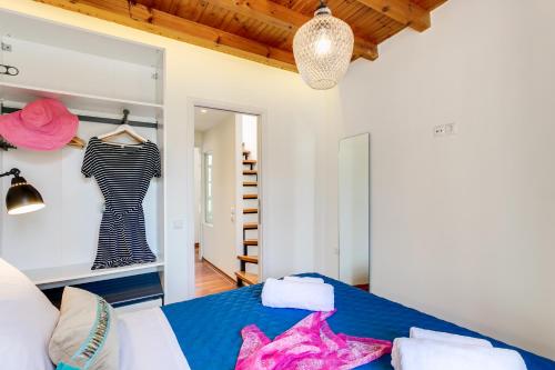 La Barchetta Old Town Home with Seaview, Crete