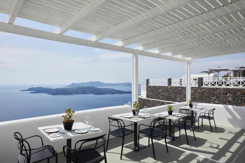 Petit Palace Suites - image 6