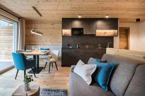 Les Dolomites Mountain Lodges