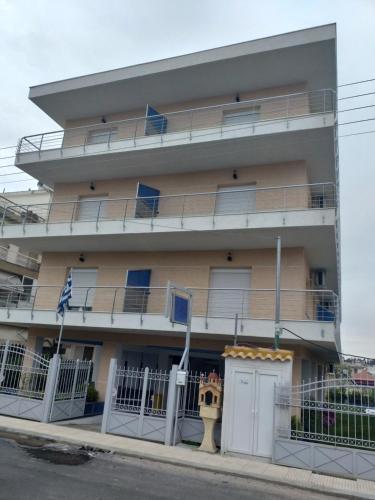  Afros Studios in Nea Kallikratia