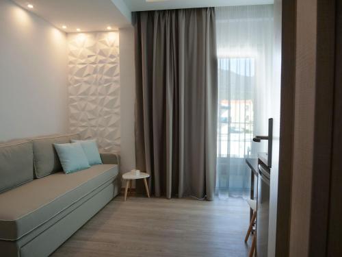 Anemoessa Elegant Apartments - image 7