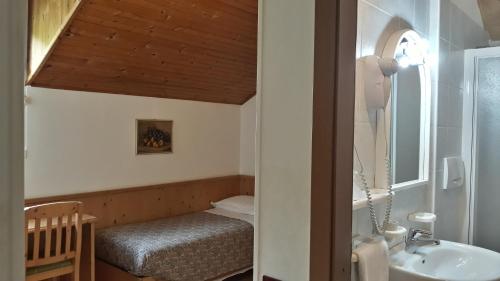 Hotel Karinhall - image 12