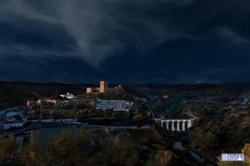 메르톨라 Casa do Funil 3성급 게스트하우스 레스토랑