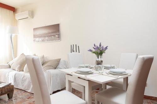  ANAGNINO WHITE HOME, Pension in Rom