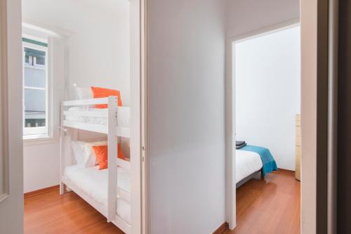 The Castle Life in 3BDR apartament - image 13