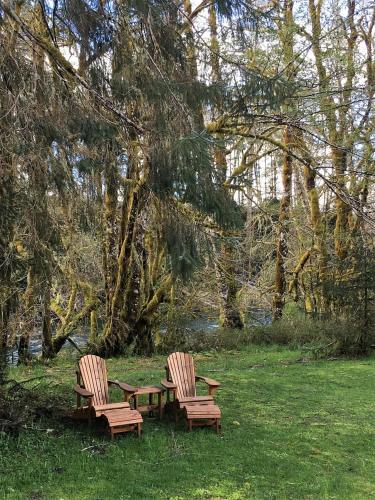 منظر, The Cabins at Beaver Creek in Port Angeles