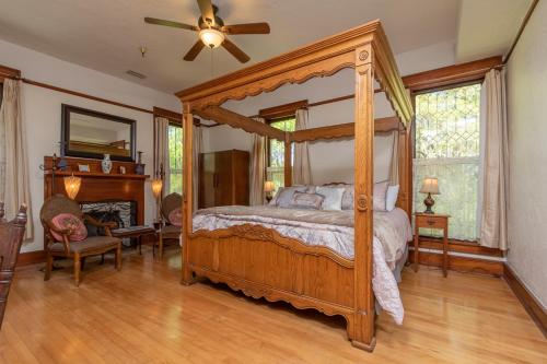 Herlong Mansion Bed & Breakfast Room Type - Deluxe Double Room with Bath