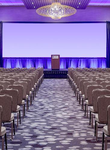 Hyatt Regency Minneapolis - image 5