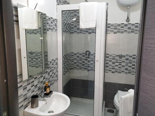 fitta camere portanolana – Naples, CO