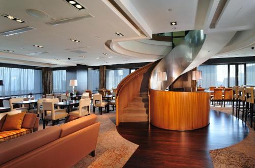 Facilities, Peninsula Excelsior Singapore, A Wyndham Hotel near Raffles City Shopping Centre