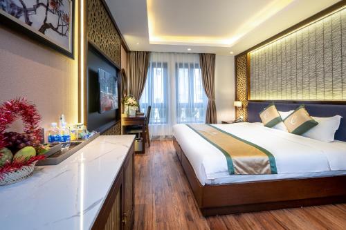 room detail thumbnail 0