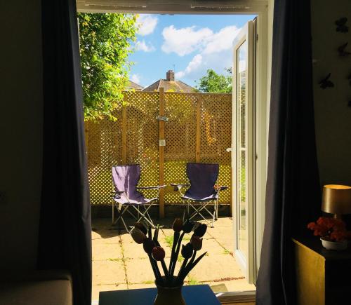 Private Studio Free Parking