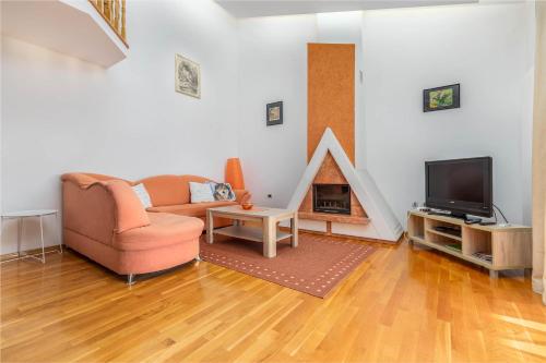  Apartment Villa Nera in Pula